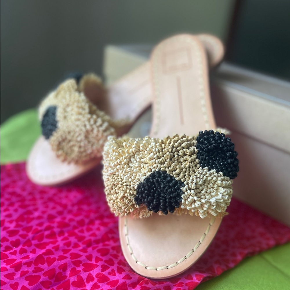 Dolce Vita Tan and Black Sandals with Intricate Design